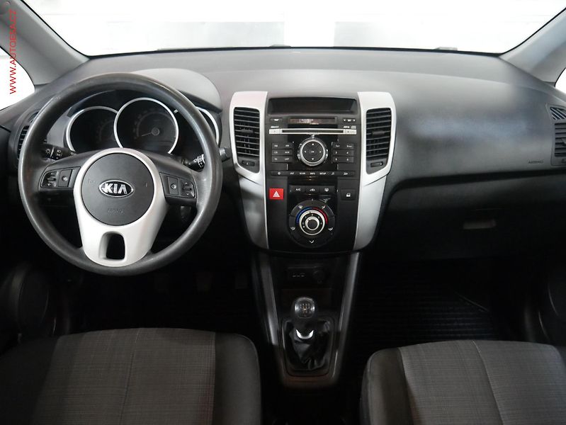 Kia Venga (2013) 1.4i, 2.maj,ČR, AC - fotka 8 z 14