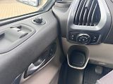 Ford Tourneo Custom (2013) 2,2D 114KW 8X  2X ŠOUP. SERVIS - náhled 25