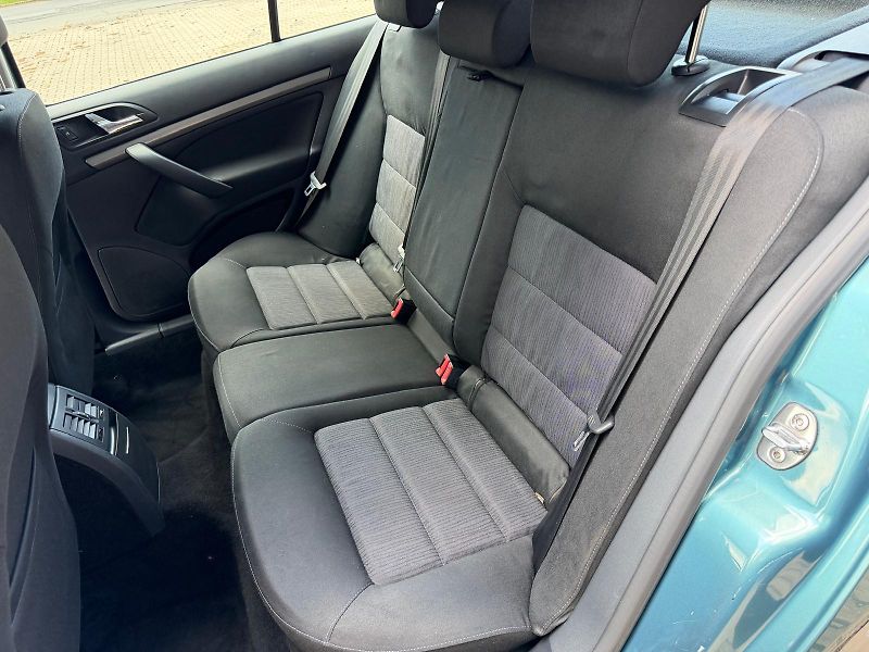 Škoda Octavia 1.9TDI 1.majitel / bez koroze - fotka 14 z 27