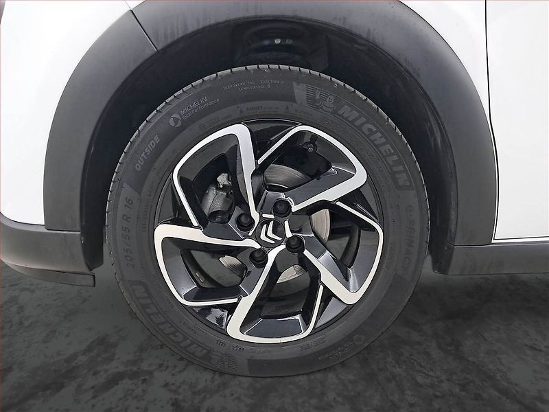 Citroën C3 (2023) 1.2 PureTech, ČR,1.maj - fotka 15 z 18