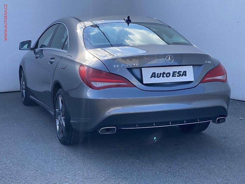 Mercedes-Benz CLA (2013) 2.2 CDi 220, AT, bixen - fotka 6 z 20