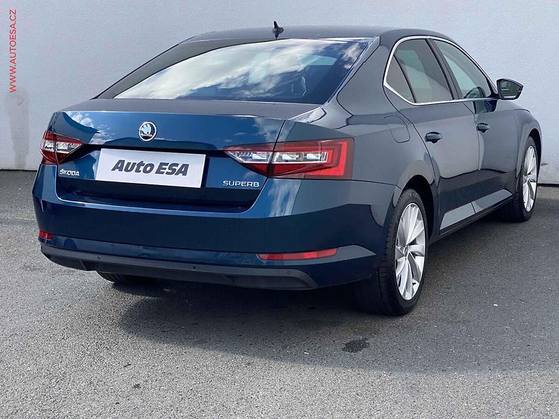 Škoda Superb (2018) 2.0TDi, 2.maj,ČR, Ambition - fotka 4 z 20