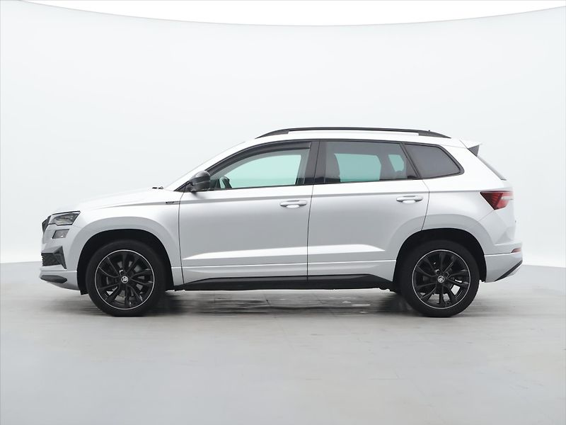 Škoda Karoq 1,5 TSI 110kW DSG Sportline - fotka 4 z 37