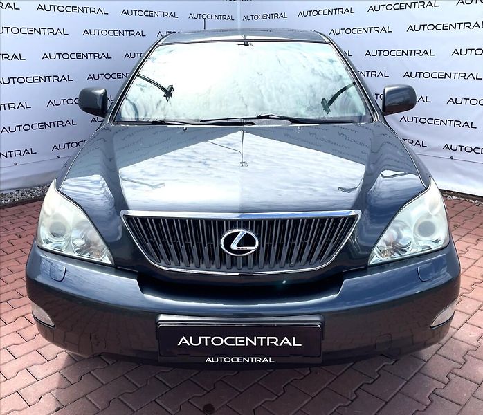 Lexus RX 300 3,0 i,150kW,4x4,Aut. - fotka 2 z 23