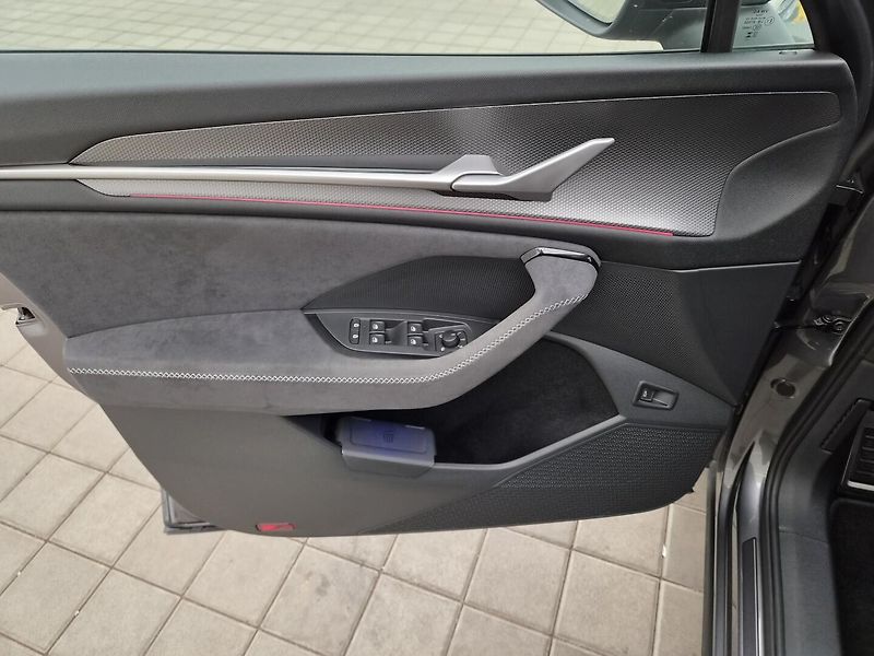 Škoda Kodiaq 2.0 TDI 4x4 SportLine - fotka 6 z 28