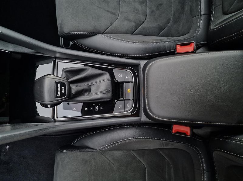 Škoda Kodiaq 2.0TSI 140kW 4x4 DSG Style,ČR - fotka 34 z 50