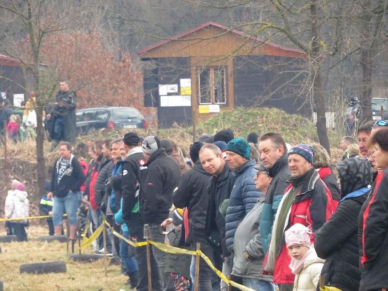 V Autokempu Karvánky v Soběslavi na Táborsku se v sobotu 17. února 2024 jel oblíbený závod Off-road fichtel day.