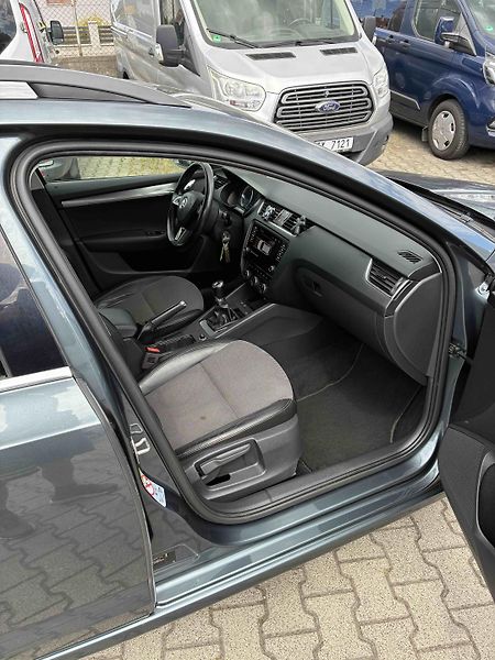 Škoda Octavia (2018) - fotka 10 z 14
