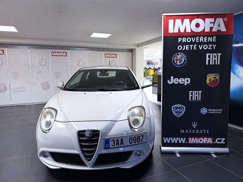 Alfa Romeo MiTo (2008) 1.4 T-JET 16V 155k MT Distinct - fotka 2 z 16