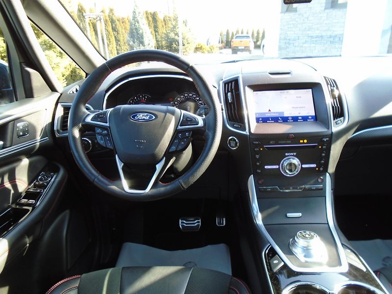 Ford S-MAX 2.0EcoBlue 140kW AWD ST-Line A - fotka 19 z 51