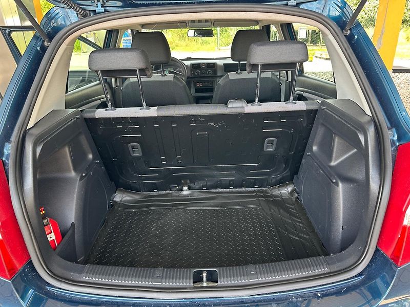 Škoda Fabia (2012) 1.2TSi DSG GARANCE KM - fotka 10 z 10