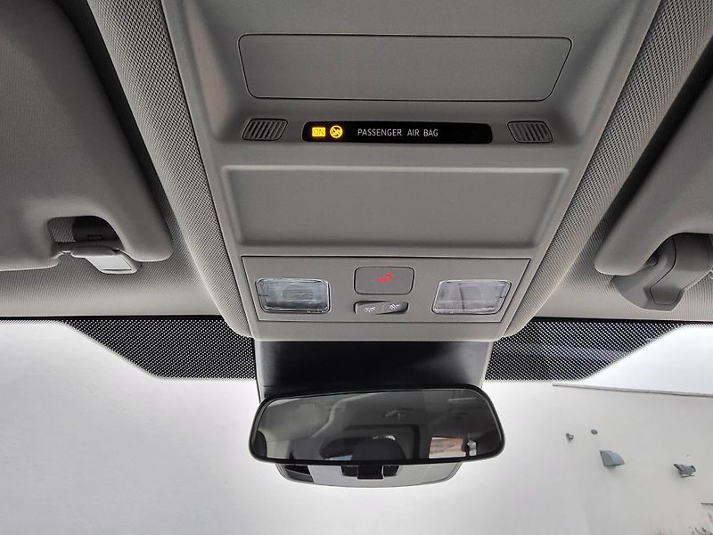 Volkswagen Caravelle (2025) Life 2,0 TDI 8AUT DR- nové - fotka 17 z 26