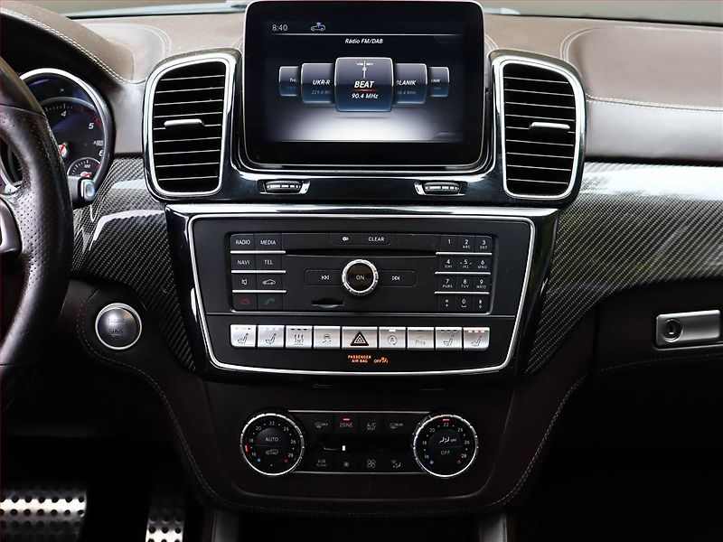 Mercedes-Benz GLS (2017) 350 d 4MATIC - fotka 10 z 27