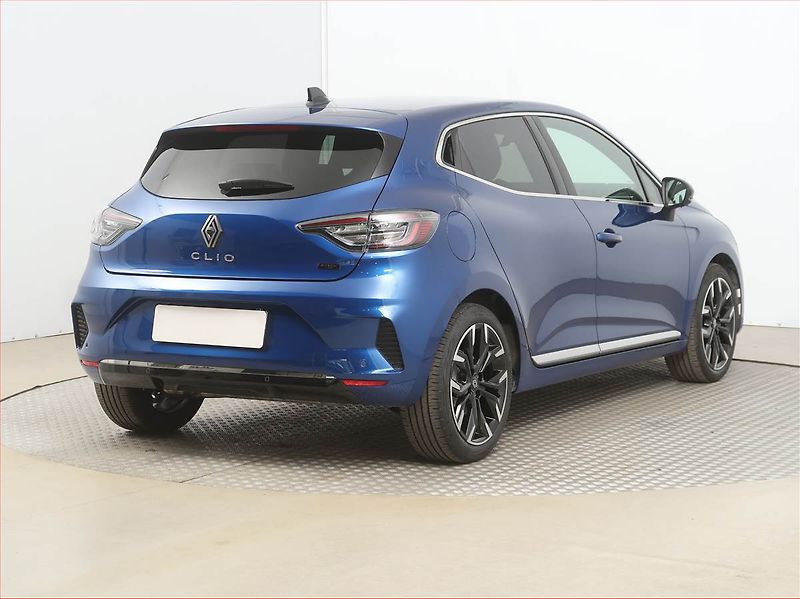 Renault Clio (2025) E-Tech Hybrid, Techno, Navigac - fotka 5 z 17