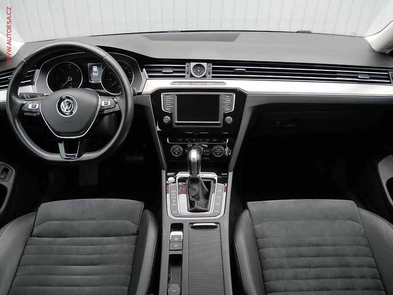 Volkswagen Passat (2016) 2.0TDi 4x4, 2.maj,ČR - fotka 8 z 21
