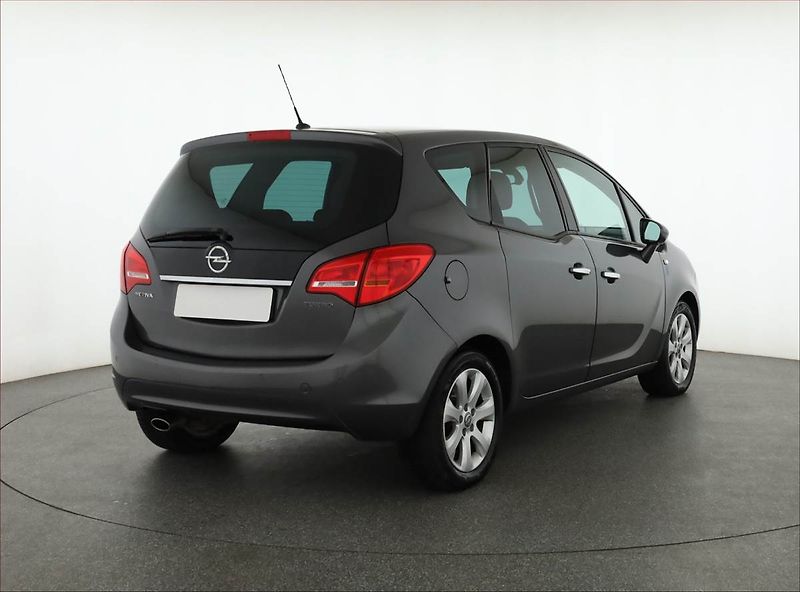 Opel Meriva (2010) 1.4 Turbo, Tempomat - fotka 5 z 15