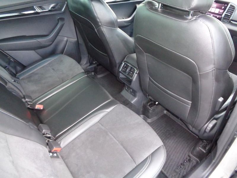 Škoda Karoq 2.0 TDI 4X4 DSG STYLE PLUS - fotka 28 z 30