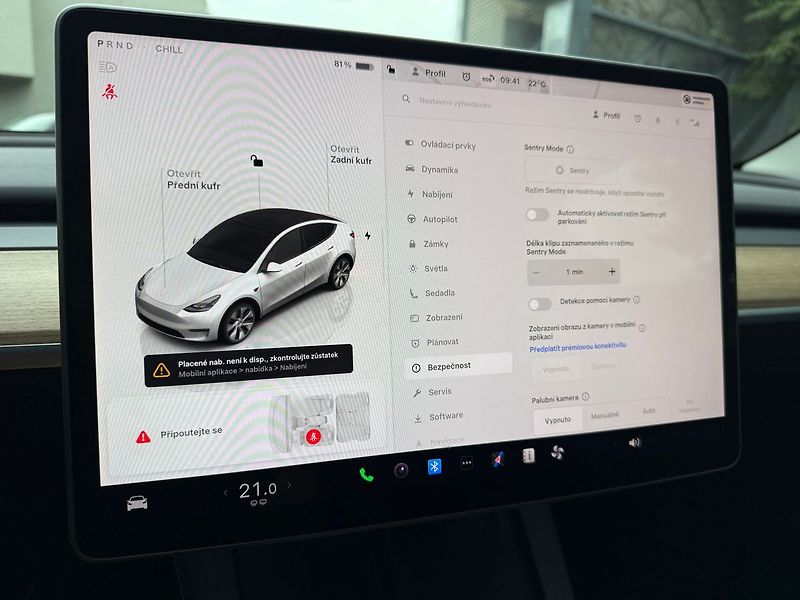 Tesla Model Y LR AWD Tažné / Záruka - fotka 24 z 41