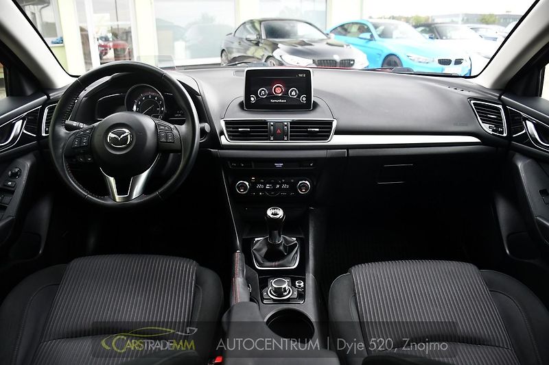 Mazda 3 2,0 SkyActiv Revolution 2xkola - fotka 39 z 49