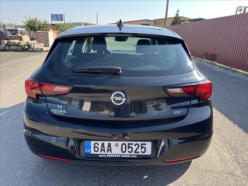 Opel Astra 1,6 CDTi + KLIMA NAVI SERVIS - fotka 7 z 42