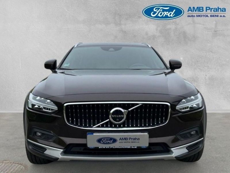 Volvo V90 2,0D,173kW,1MAJ,CZ,AWDSvoboda - fotka 2 z 14