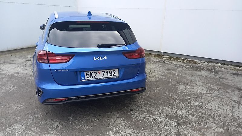 Kia Ceed SW (2025) 1,5 T-GDi GPF TOP - fotka 3 z 14