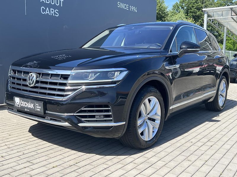 Volkswagen Touareg (2019) 3.0TDi*210kW*4x4*Servis*Tažné - fotka 40 z 41