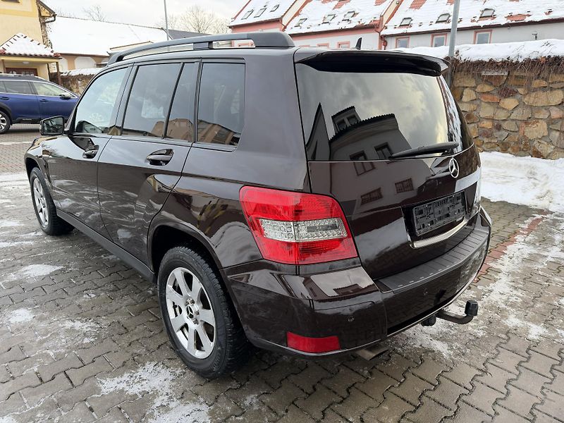 Mercedes-Benz GLK (2011) 220CDI 4Matic 125kW AUTOMAT - fotka 8 z 16