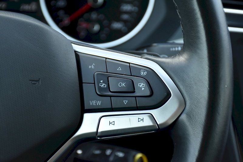 Volkswagen Tiguan (2021) LIFE 1.5 TSI 110KW DSG - fotka 29 z 32