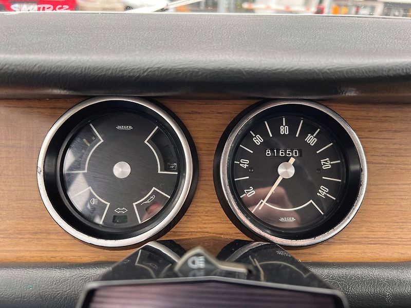 Renault Ostatní R8 koupeno v ČR - fotka 12 z 20