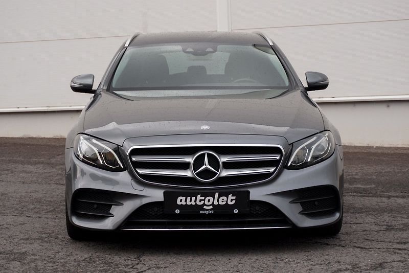 Mercedes-Benz Třídy E E  220 d AMG LINE - fotka 7 z 27