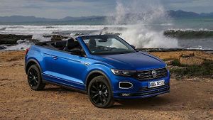 Novým modelem na trh kabrioletů je VW T-Roc Cabrio