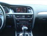 Audi A4 (2013) S-Line 2.0 TDI, 4X4, Automat - náhled 12