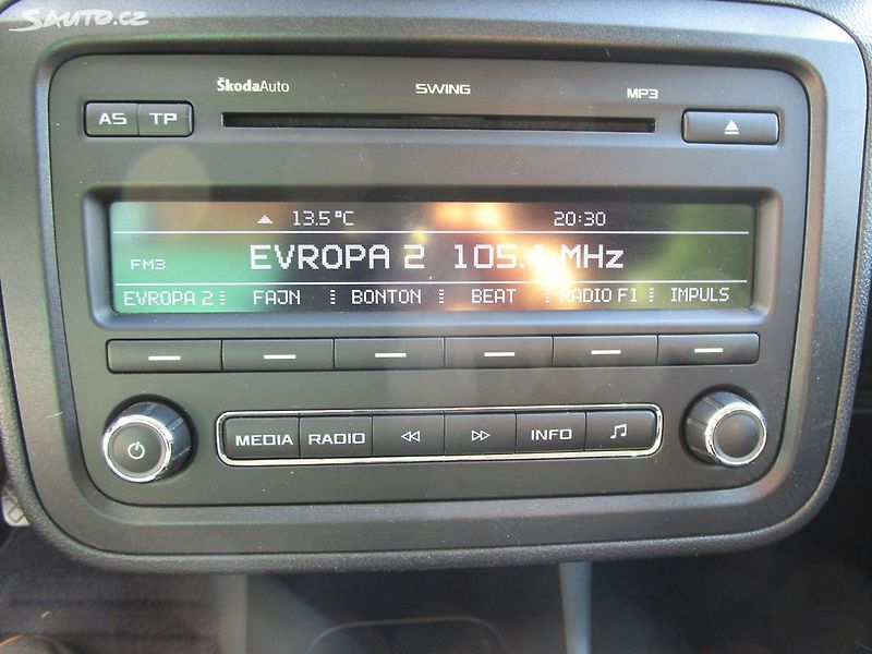Škoda Roomster 1,2TSI-63KW-NOVÁ STK+ROZVODY - fotka 20 z 40