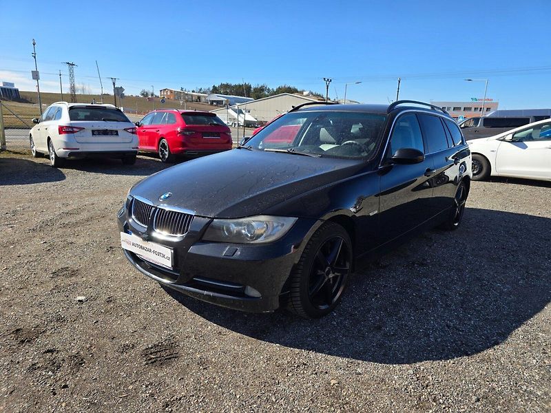 BMW Řada 3 (2008) 3.0 Xd 170KW 2008 - fotka 3 z 23