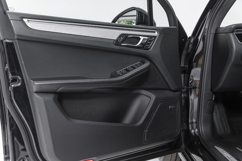 Porsche Macan Turbo*BOSE*Panorama - fotka 37 z 42