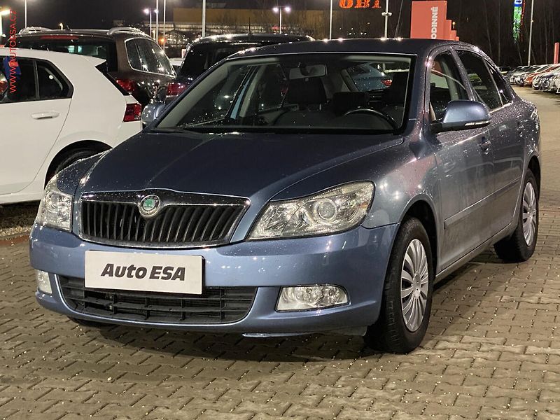 Škoda Octavia (2010) 1.2TSi, ČR, AC, zmk.řazení - fotka 3 z 16
