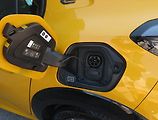 Peugeot 208 (2021) 50 kWh, SoH 90%, Automat - náhled 21