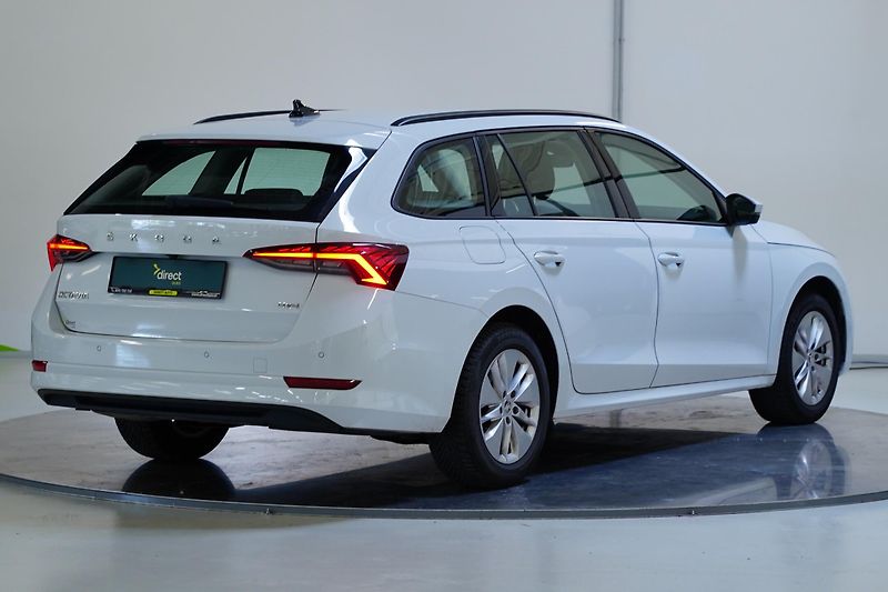 Škoda Octavia - fotka 2 z 32