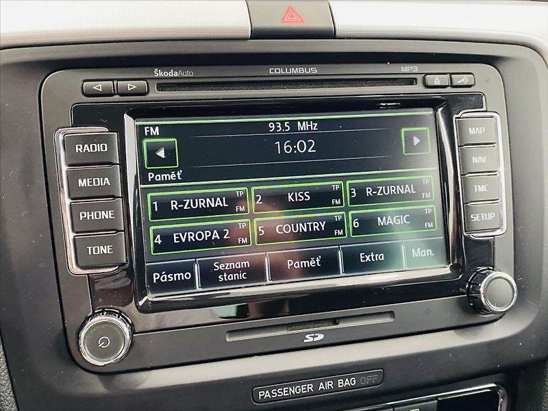 Škoda Superb 2,0 TDI 125kW 4x4 Elegance - fotka 15 z 25