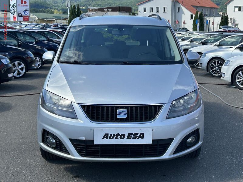 Seat Alhambra (2012) 2.0 TDi 7míst, Style, DSG, AC - fotka 2 z 18