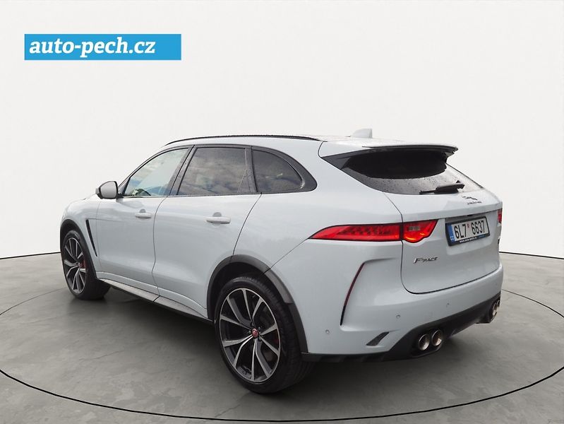 Jaguar F-Pace (2019) 5.0 SVR 550HP, Plný servis - fotka 2 z 43