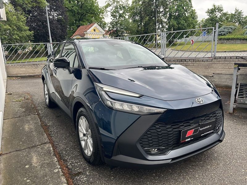 Toyota C-HR 1.8L HEV Comfort - fotka 3 z 27