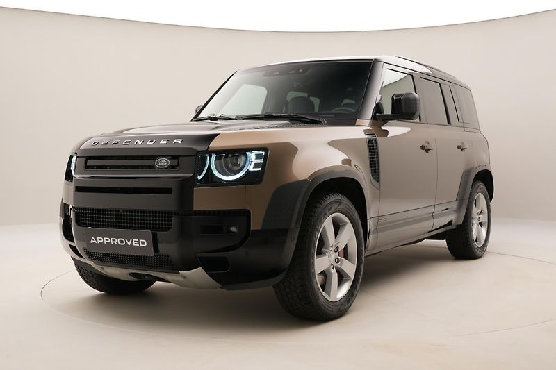 Land Rover Defender 110 D300 X AWD AUT CZ - fotografie inzerátu