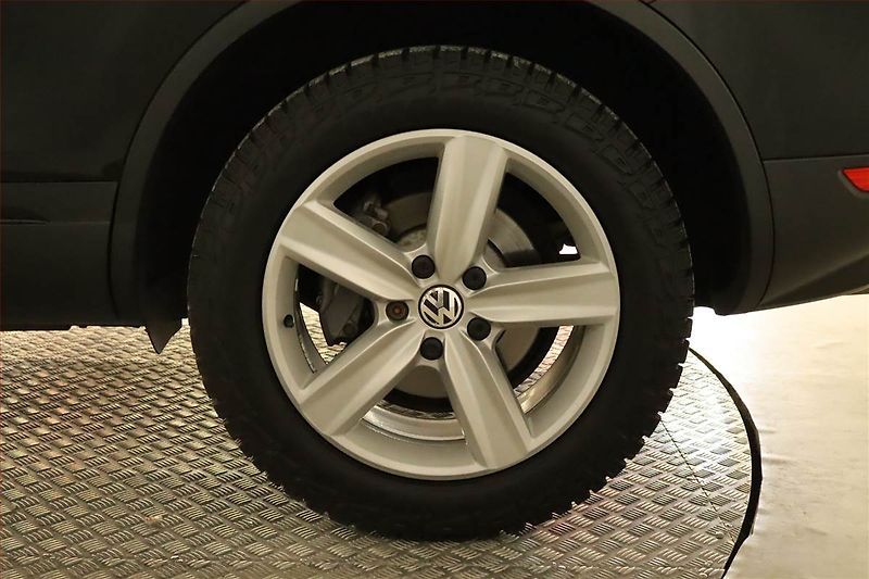 Volkswagen Touareg (2014) 3.0 TDI, 4X4, Automat - fotka 15 z 25