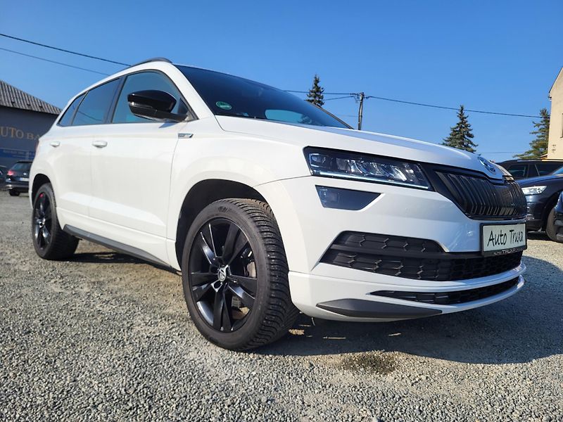 Škoda Karoq 2.0 TDi DSG 4x4 SPORTLINE - fotka 31 z 47