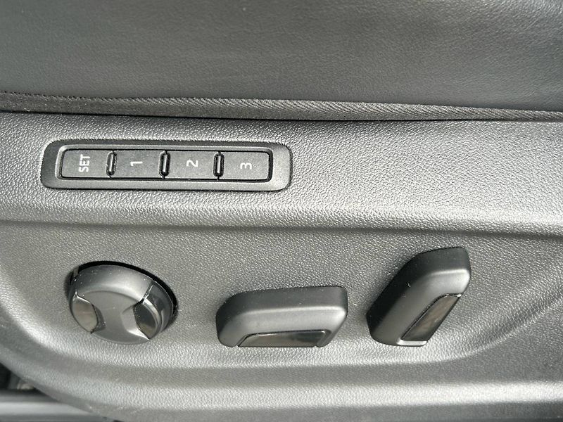 Škoda Kodiaq (2022) 2.0 TDI 7DSG 4x4 Sportline - fotka 12 z 35