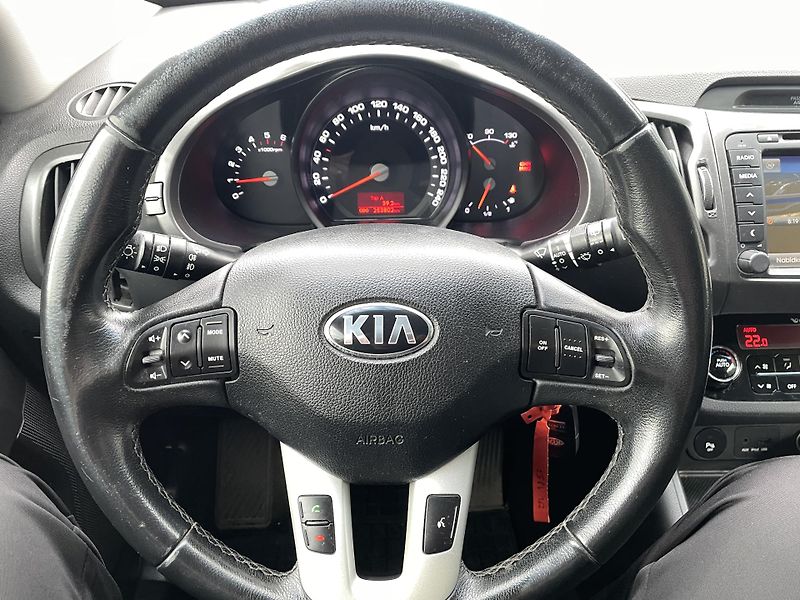 Kia Sportage (2013) 1,7 CRDi 4x2 Active  - fotka 12 z 21