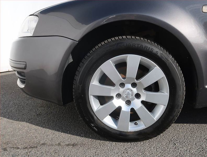 Škoda Superb (2003) Comfort 1.9 TDI, nová STK - fotka 14 z 18