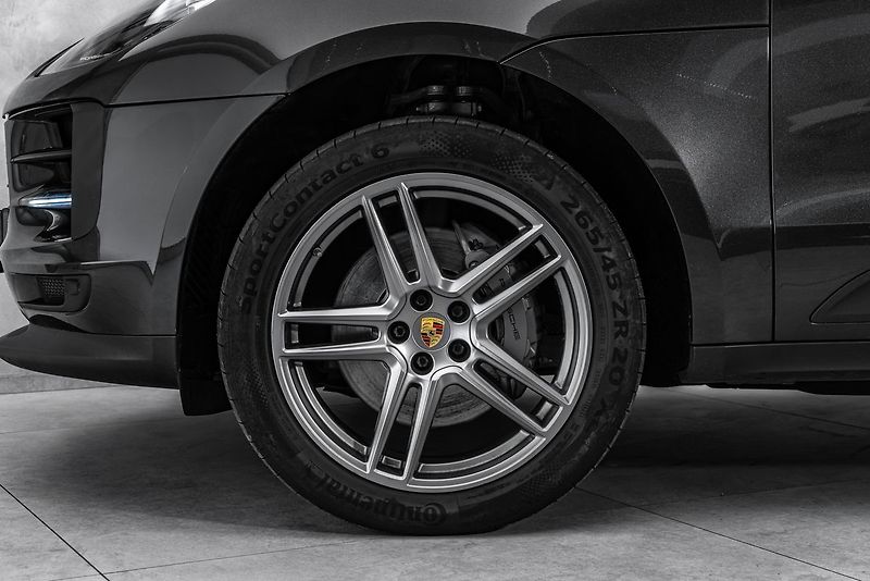 Porsche Macan S Sport Chrono Vzduch - fotka 2 z 23